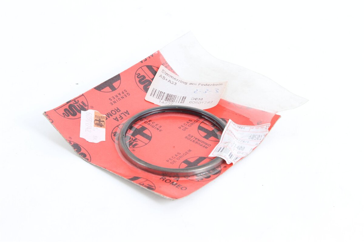 Oil seal on suspension strut AS+A33