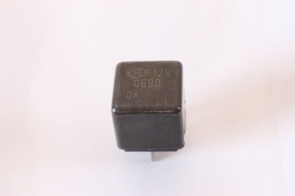 Relais 12V 0690 0K für Elektroventilator u heizb, Heckscheibe NOS Nord