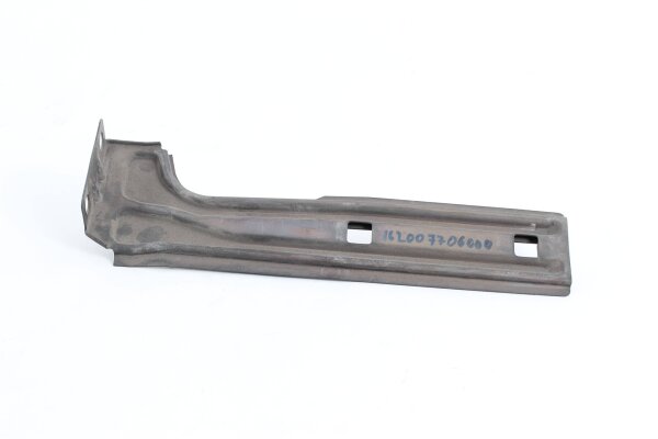 Halter Stoßfänger Stoßstange vorne rechts Alfa 90 NOS Original