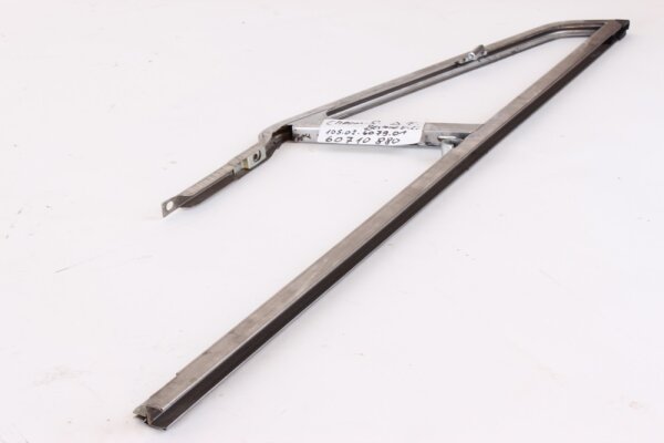 Chromrahmen Schwenkfenster vorne links Bertone 1300-2000 NOS-Original
