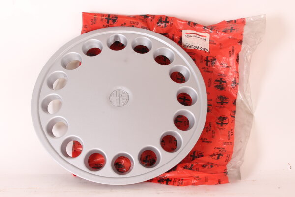 Radkappe mit Emblem 14 Zoll 1 Stück Alfa 33+75+164 NOS Original