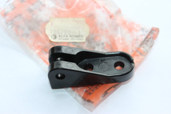 Halter Befestigung unten Gasfeder Heckklappe Alfasud Sprint NEU Original