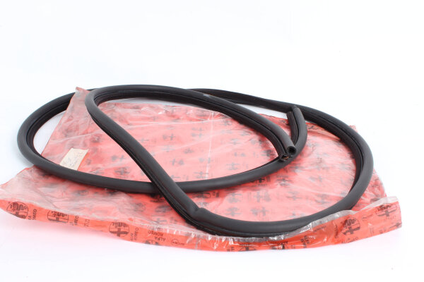 Alfa Romeo Türdichtung A 75  vorne rechts NEU Original