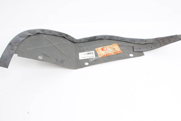 Alfa Romeo Spritzblech rechts an A-Säule Alfa Spider - NEU - Original  4. Serie